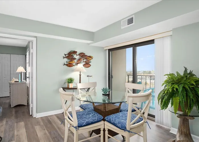 Ocean Views In 2 Bedroom With Outdoor Pool! Ferienhaus *