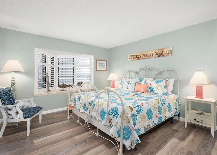 Ocean Views In 2 Bedroom With Outdoor Pool! Ferienhaus Ocean Stadt