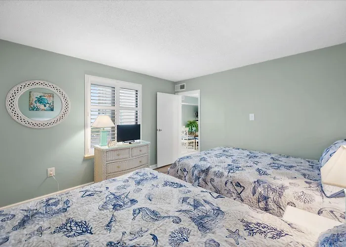 Ocean Views In 2 Bedroom With Outdoor Pool! Ferienhaus Ocean Stadt